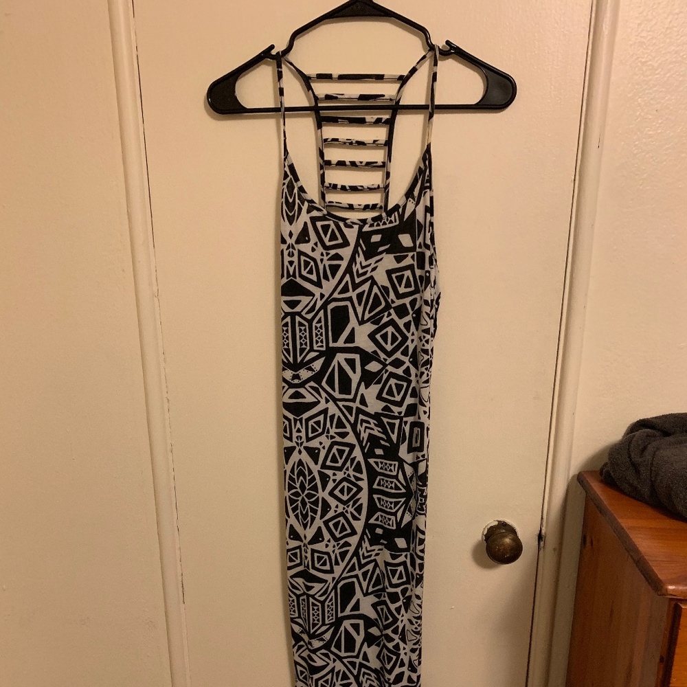 Black and White Geometric Maxi Dress